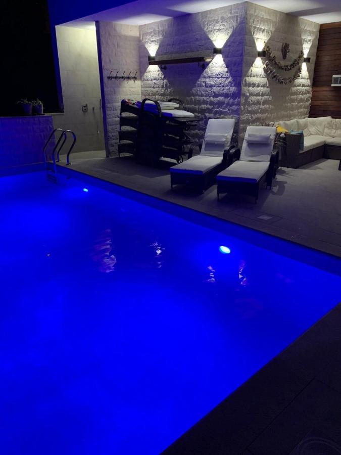 Izabela Apartment With Swimming Pool Babino Polje Buitenkant foto
